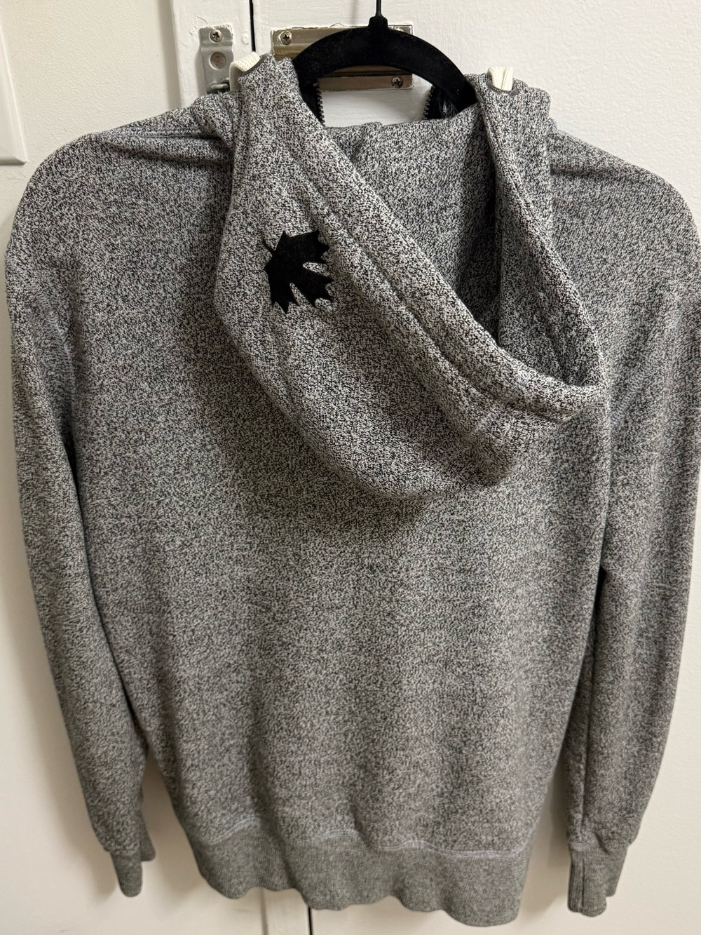 Roots Men’s Zip up Hoodie - Picture 3 of 4